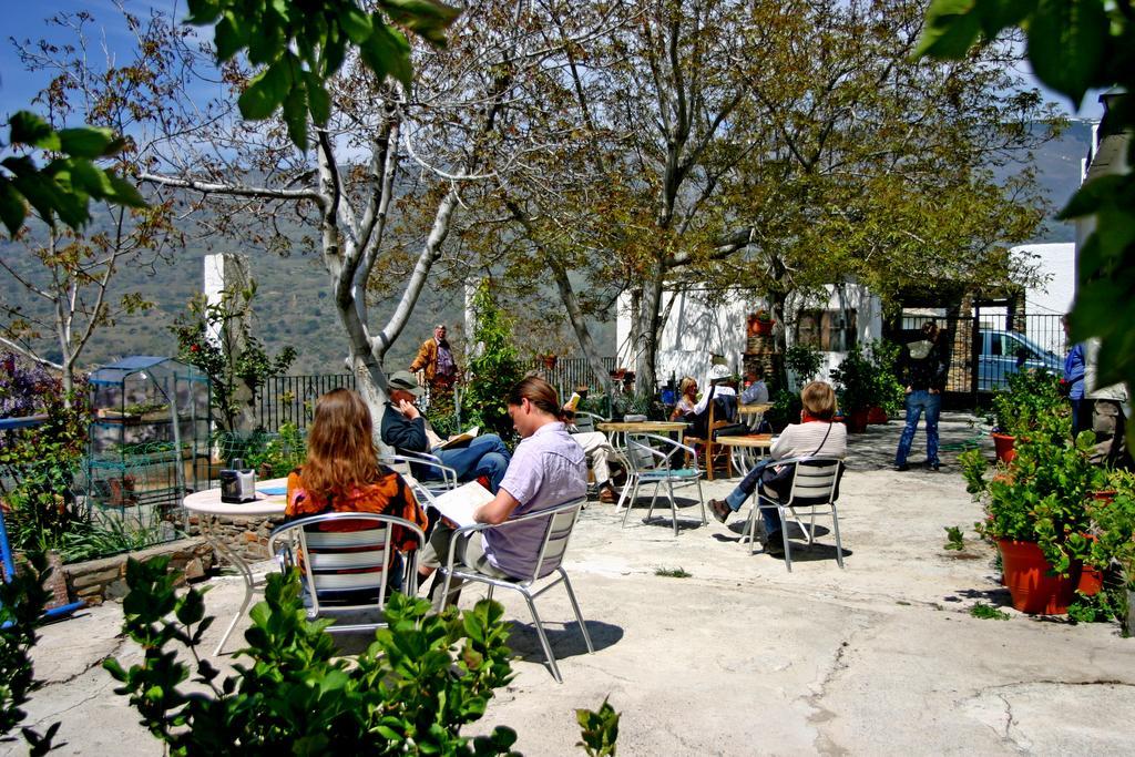 בוביון Hostal Rural Las Terrazas De La Alpujarra מראה חיצוני תמונה