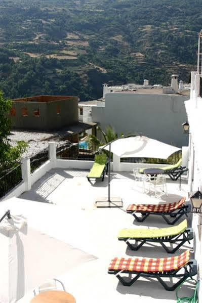בוביון Hostal Rural Las Terrazas De La Alpujarra מראה חיצוני תמונה