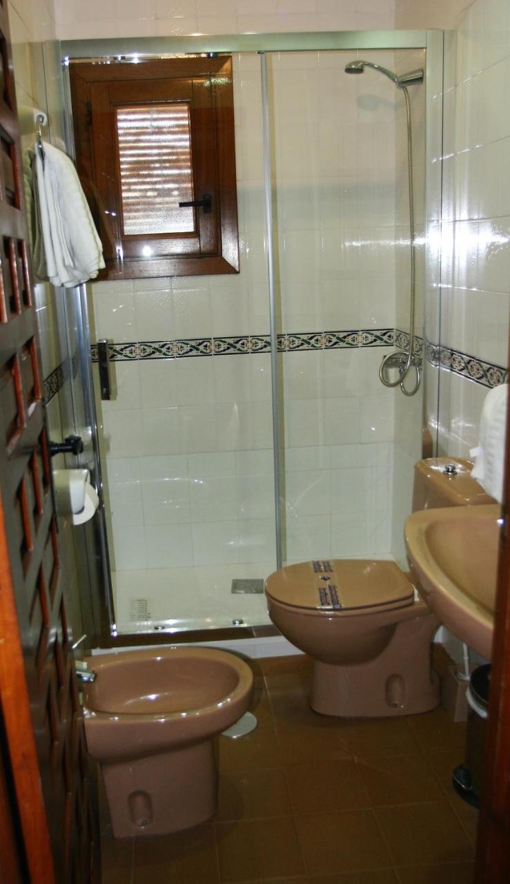 בוביון Hostal Rural Las Terrazas De La Alpujarra מראה חיצוני תמונה